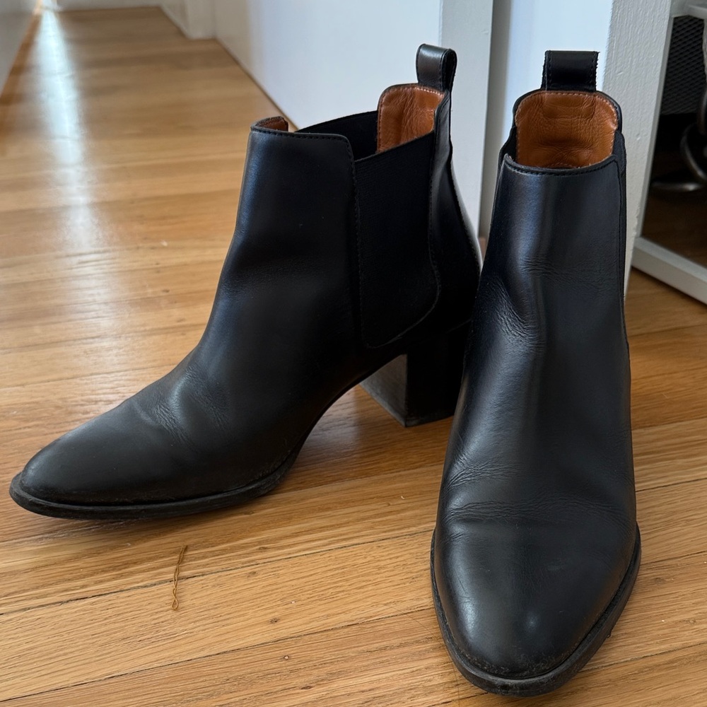 Everlane Black Leather Boots